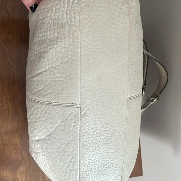 Coach~14968 Julia Hobo Bag White with Original Box and Protective Bag - Picture 6 of 6